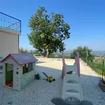 Alloggio per agriturismo La Quercia Bella Collazzone
