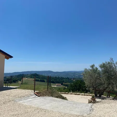 בית חווה La Quercia Bella