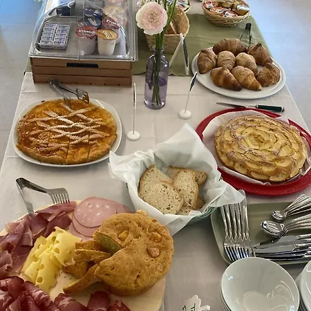 Alloggio per agriturismo La Quercia Bella Collazzone